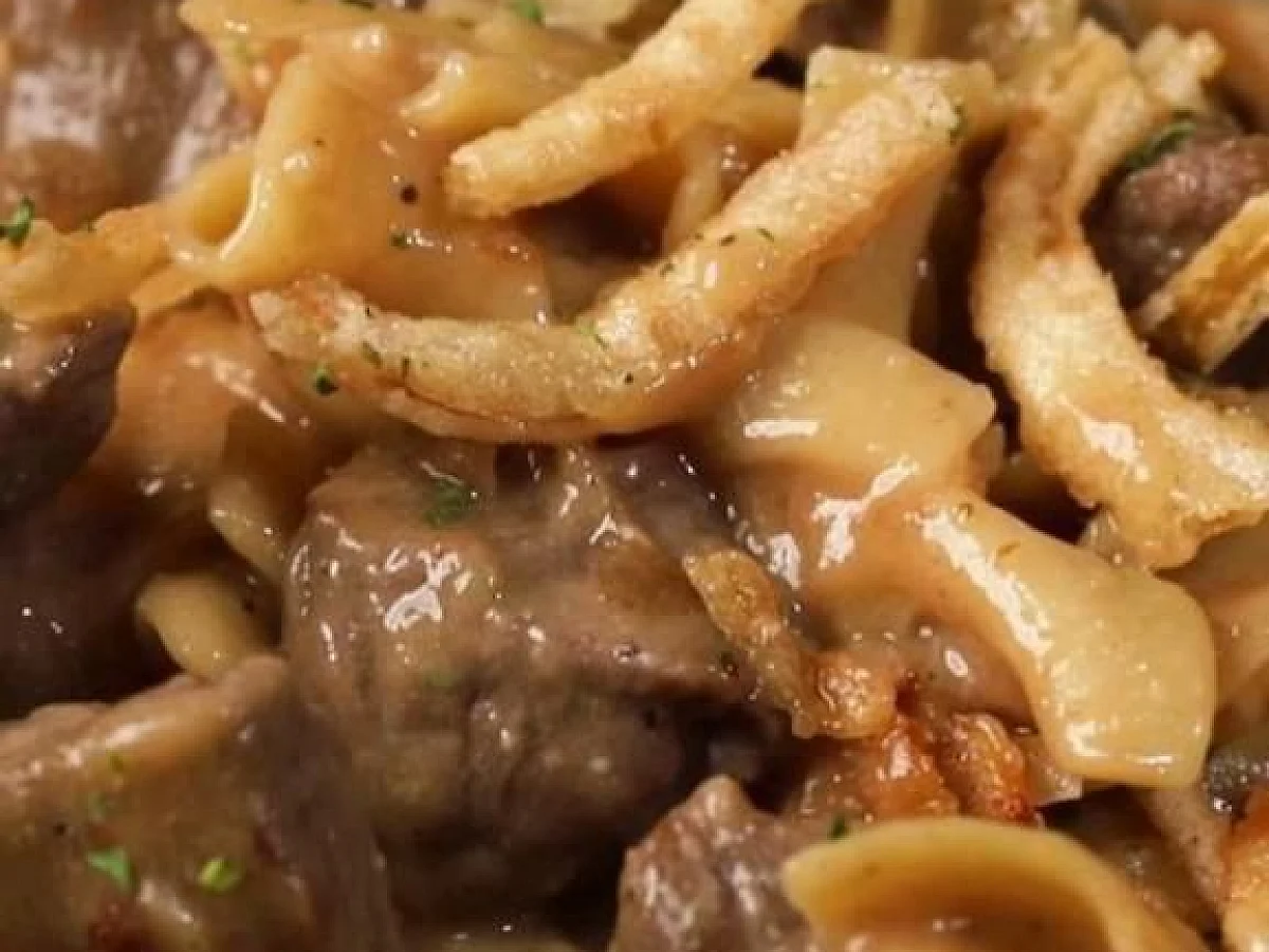 Beef Dinner Recipes, freshly made and ready to serve