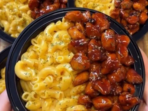 Honey BBQ Chicken Mac & Cheese – Creamy Dinner