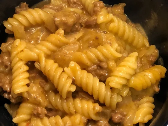 One-Pot Cheeseburger Pasta, freshly made and ready to serve